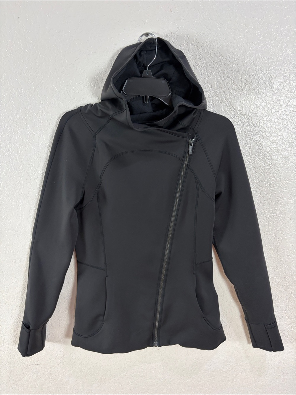 Lululemon,Size 8,Black Hooded Asymmetrical Zip Women's Jacket - Picture 3 of 17
